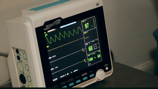 monitor elettrocardiogramma
